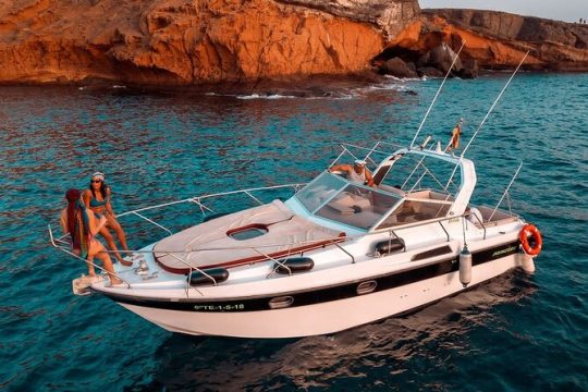 3 Hour Shared Motor Yacht Boat Trip & Snorkeling With Small Group