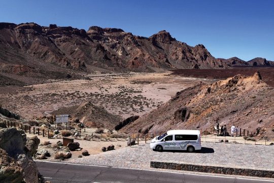 Get to know the Teide National Park and the south of Tenerife on a private tour