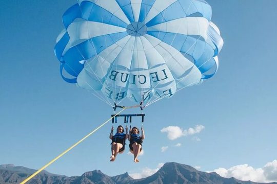 Parasailing Experience from Puerto Colon, Tenerife